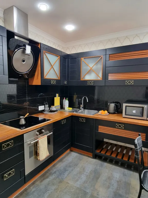 Уютная евродвушка в новом доме с видом на Лавру