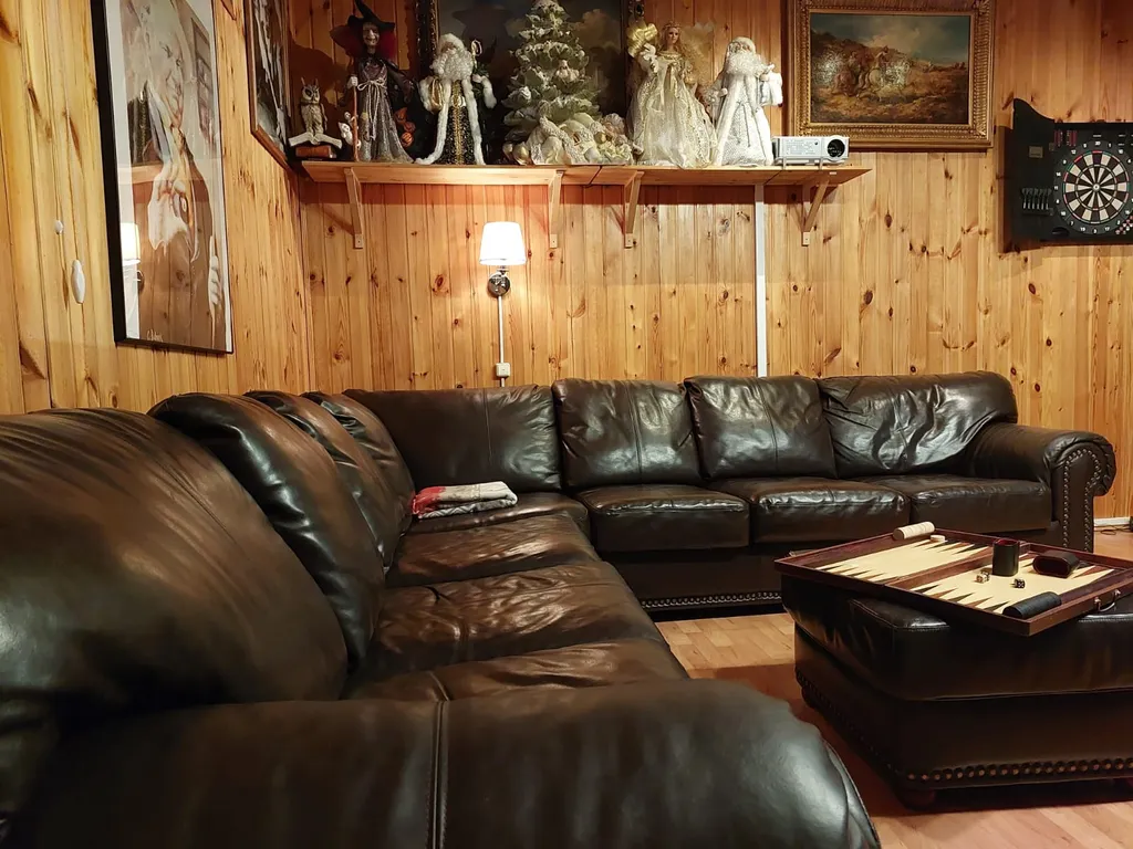 Коттедж с баней и джакузи для семейного отдыха