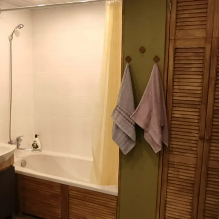 Квартира Двухкомнатная квартира в 300 метров от Верхнего озера — Калининград