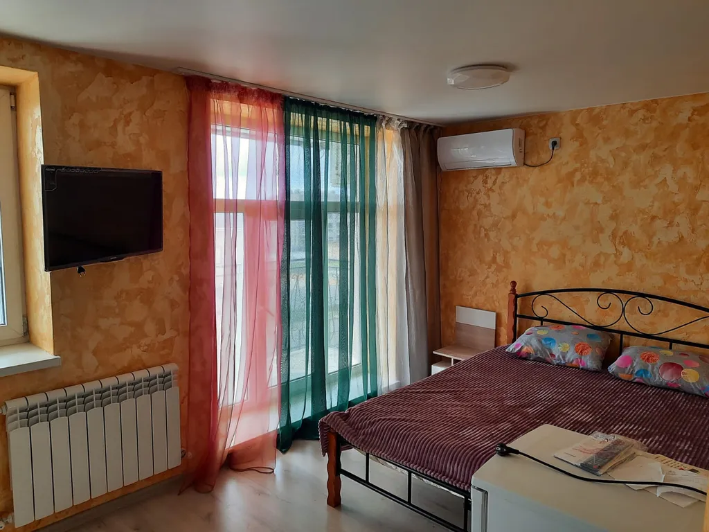 Квартира Комната — аренда посуточно в Заозёрное