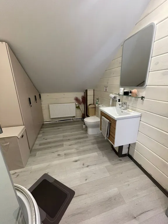 4-комнатный Дом