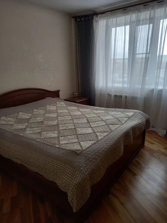 Большая 3-комнатная квартира с отличным интерьером и хорошей мебелью