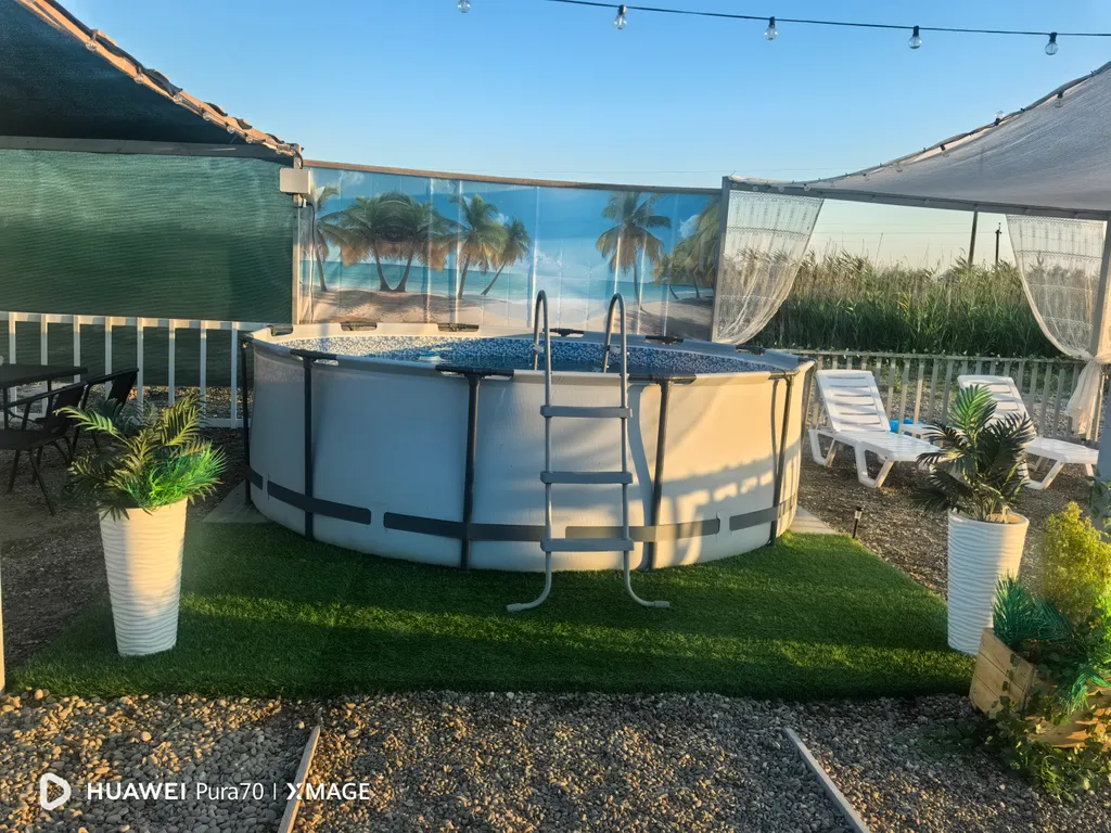 Уютные домики на берегу Азовского моря