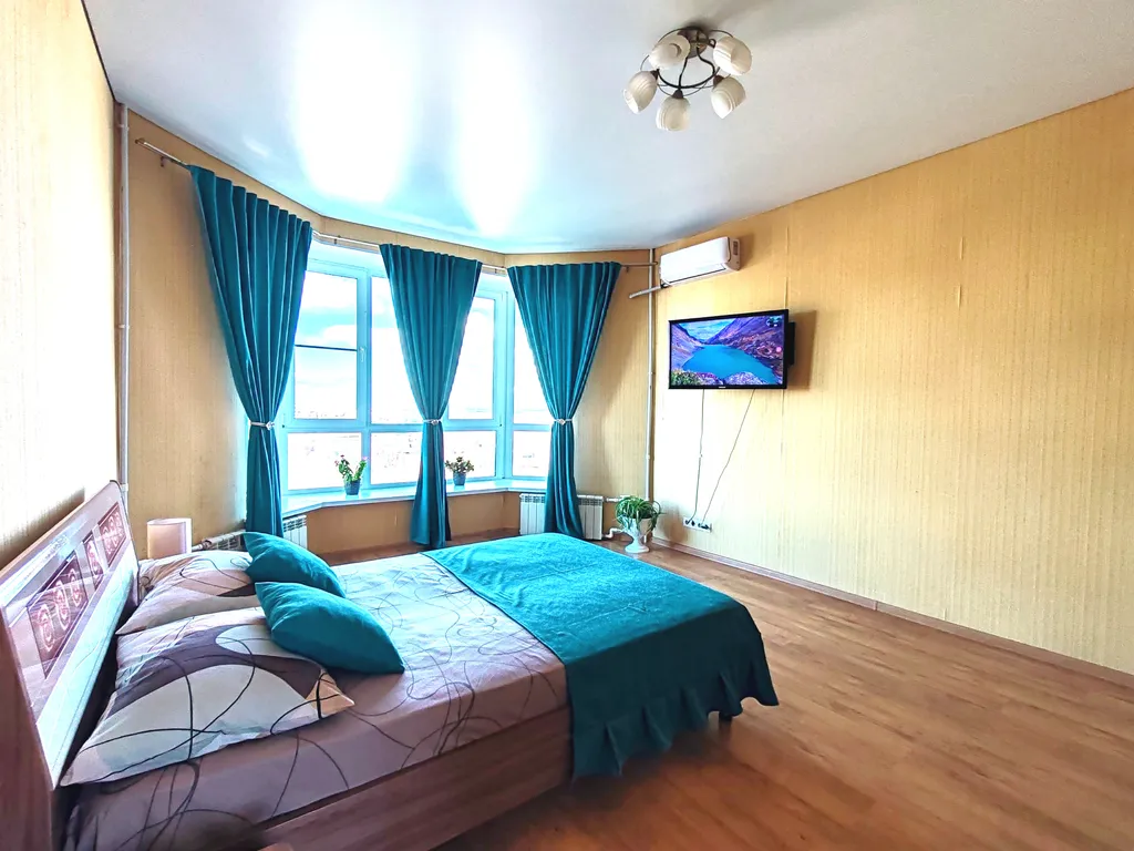 Уютная квартира рядом с МНТК им. Фёдорова