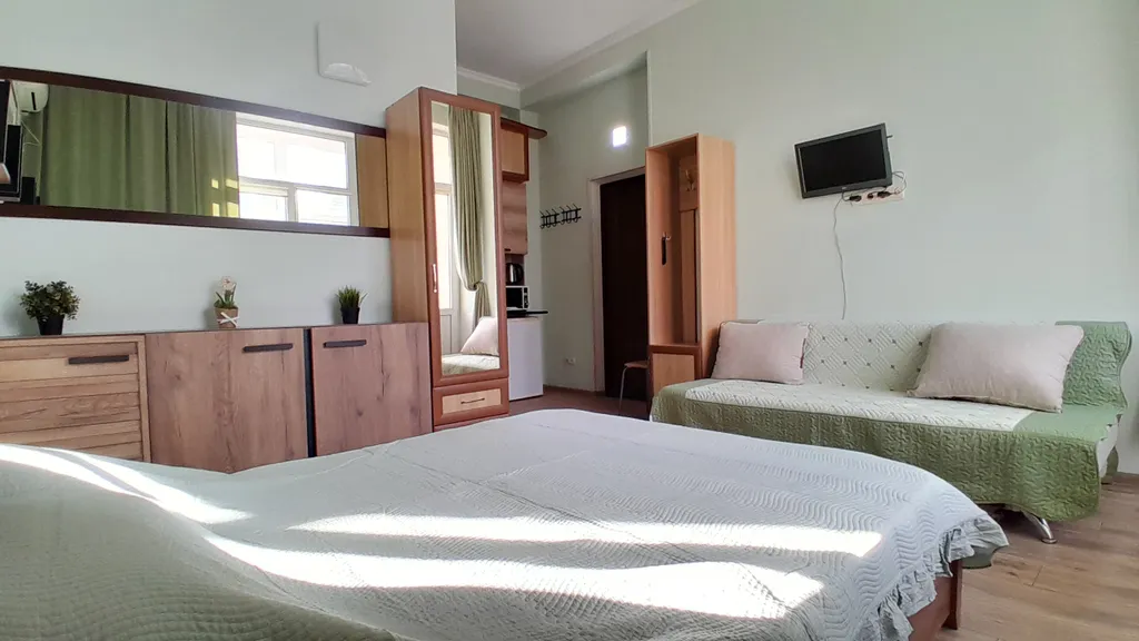 Квартира Комортабельные однокомнатные апартаменты "Олива" — Севастополь