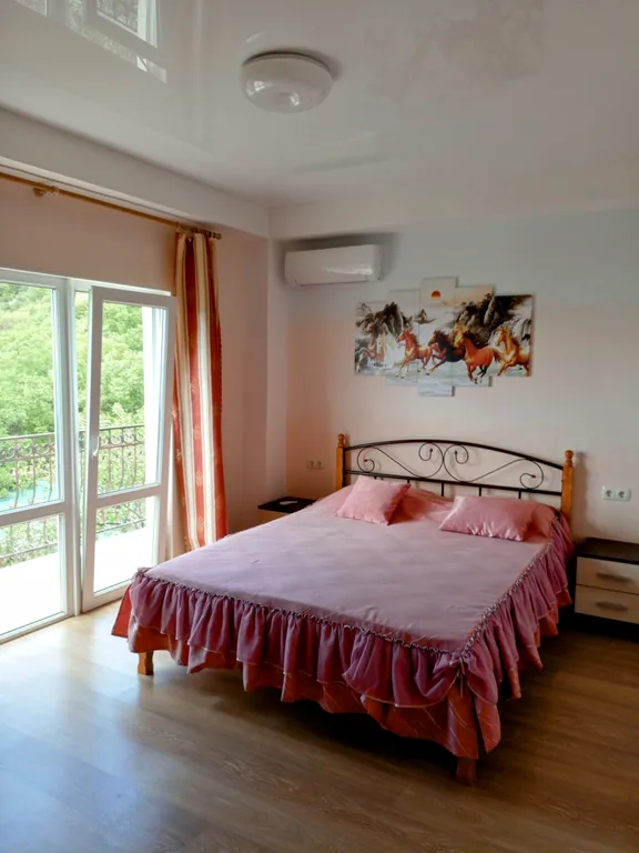 4-комнатный Дом