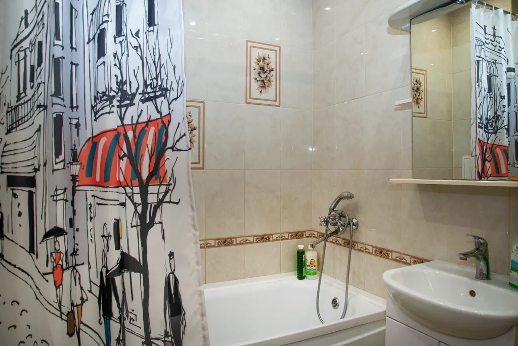 Квартира Евро 1+ напротив кристалла и патрушева — Тюмень