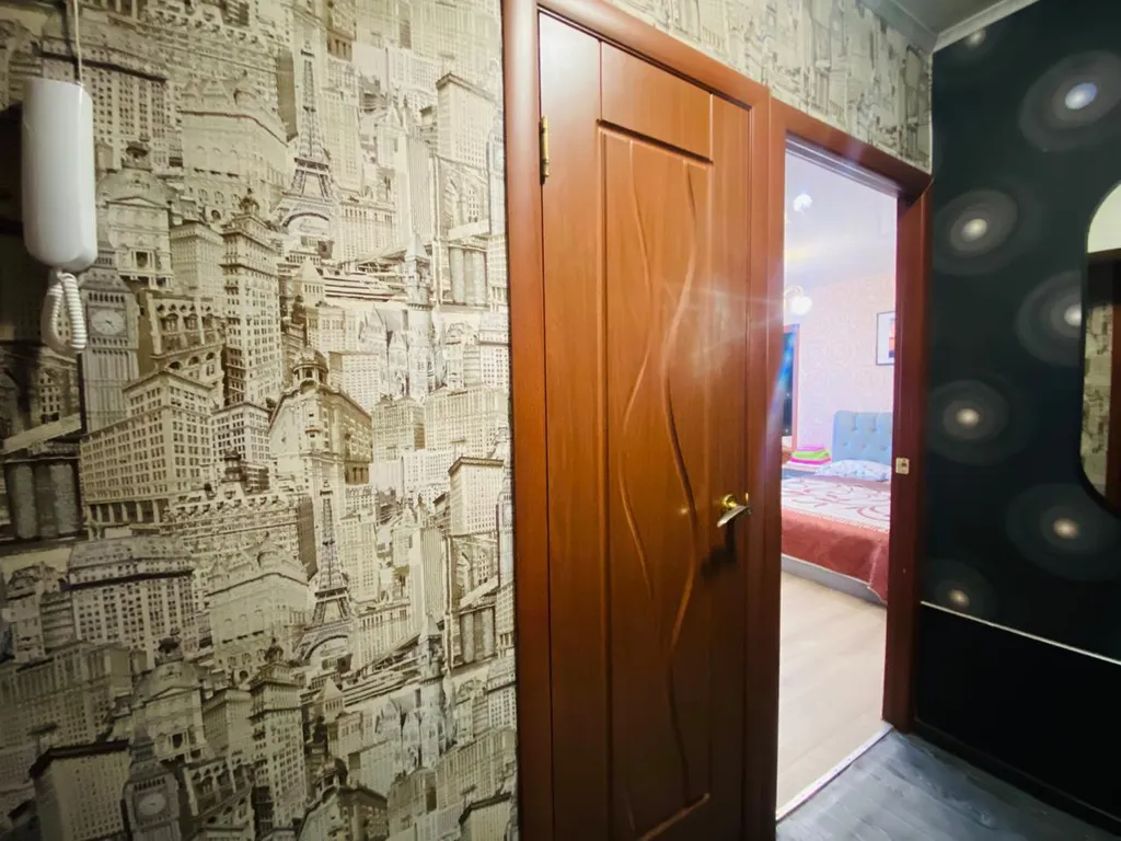 2-комнатная квартира у кинотеатра и трк плазма