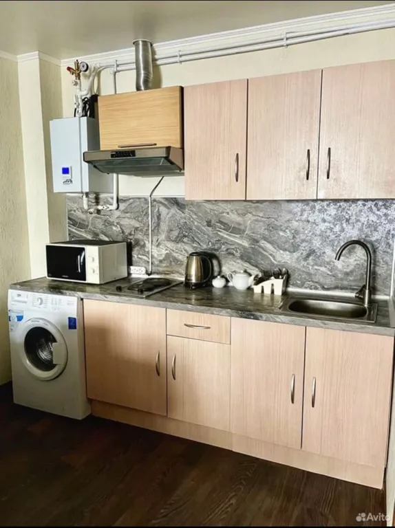 Уютный уголок у моря, село Небуг