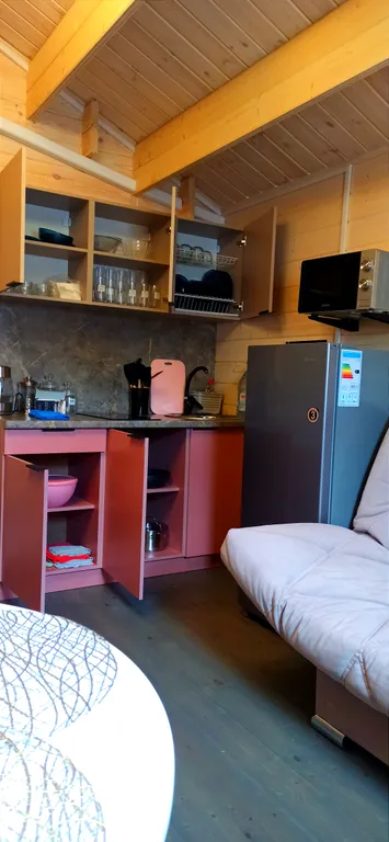 Домик у Камского моря