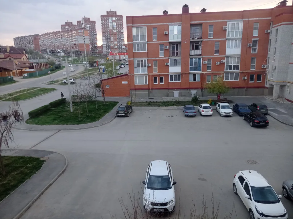 Просторная студия с двумя кроватями