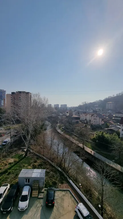 Уютная и современная квартира с видом на море и горы