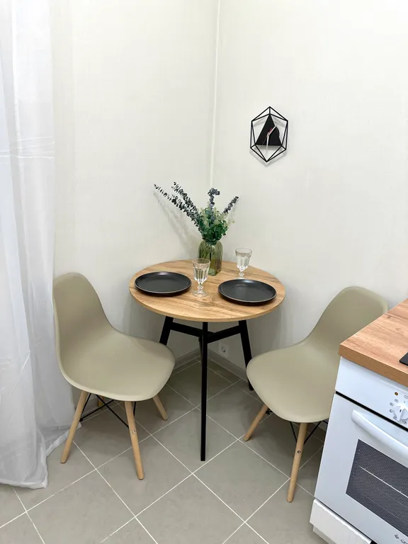 Новый дизайнерский апартамент с бесплатной парковкой для гостей