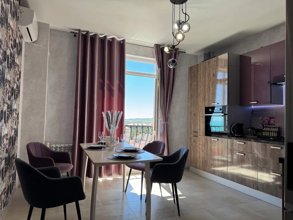 Квартира Однокомнатная квартира с наикрасивейшим видом на море — Геленджик