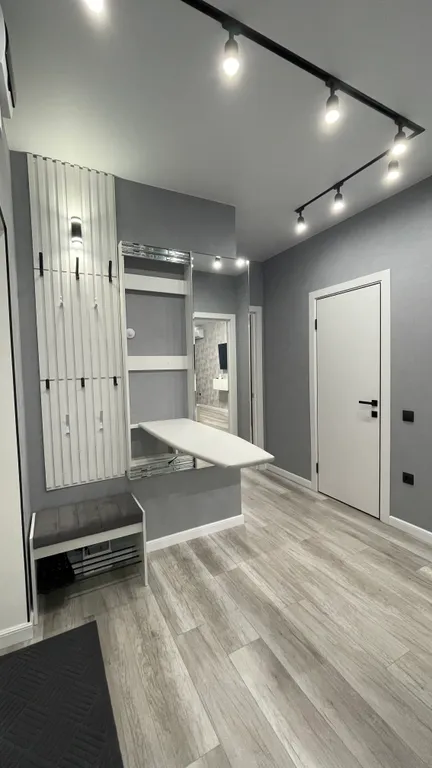 Уютная и современная двухкомнатная квартира