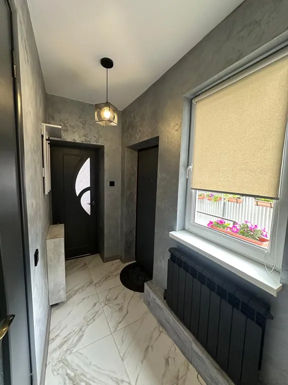 Домик с парковкой и мангалом