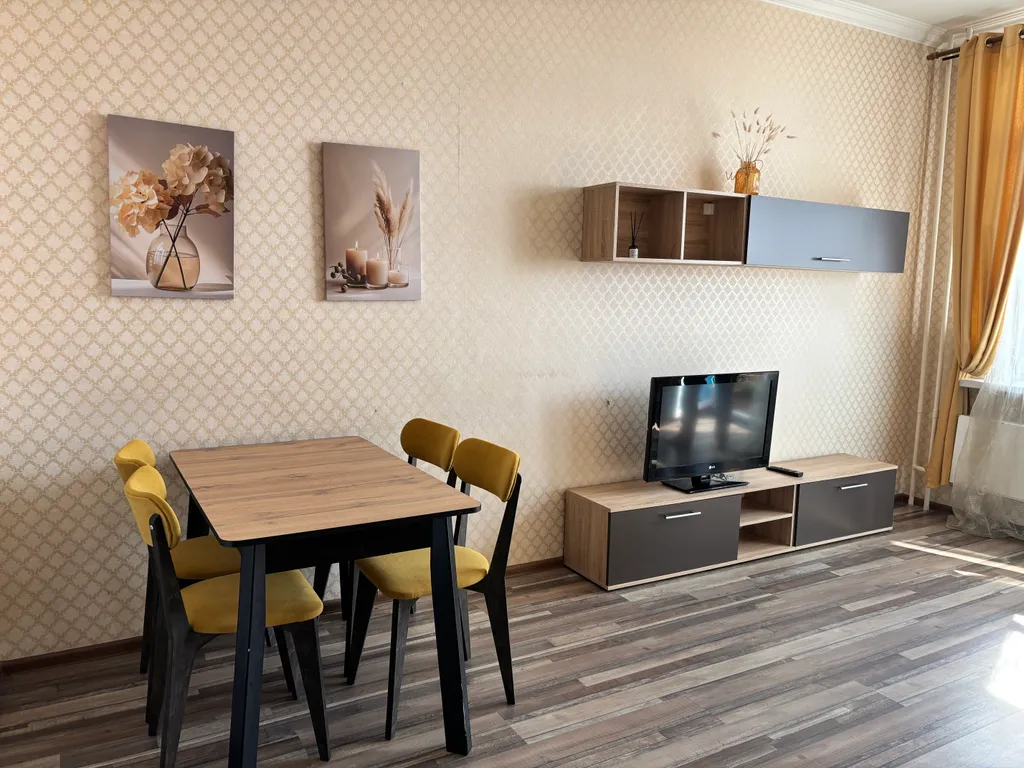 Уютная светлая двухкомнатная квартира — аренда посуточно в Раменское