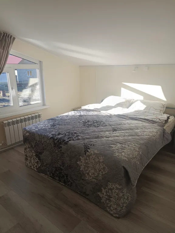 Уютный дом с русской баней на пруду у леса