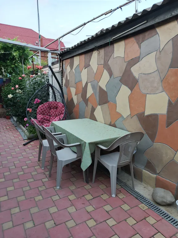 Коттедж Часть дома с двумя комнатами со всеми удобствами в городе Ейск — аренда посуточно в Ейск