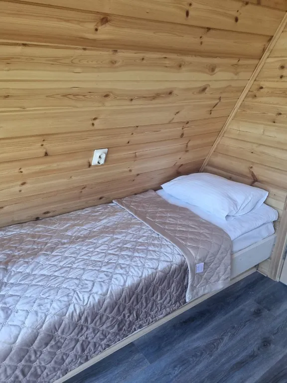 Домик с террасой