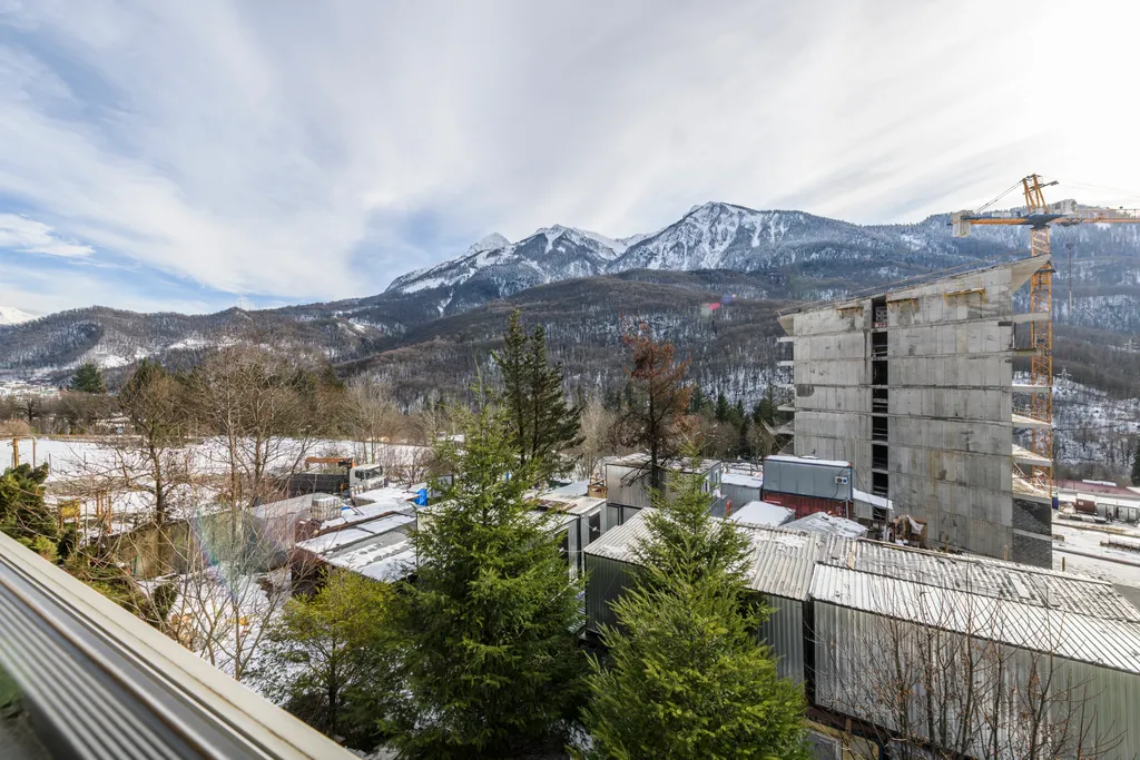 Дизайн-студия Лайт Люкс. Горная панорама из окна