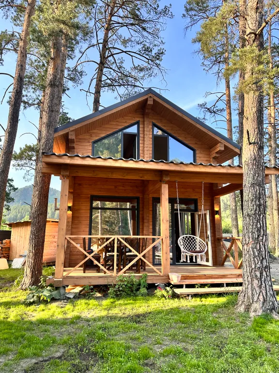 Новый круглогодичный коттедж из бруса на берегу Катуни