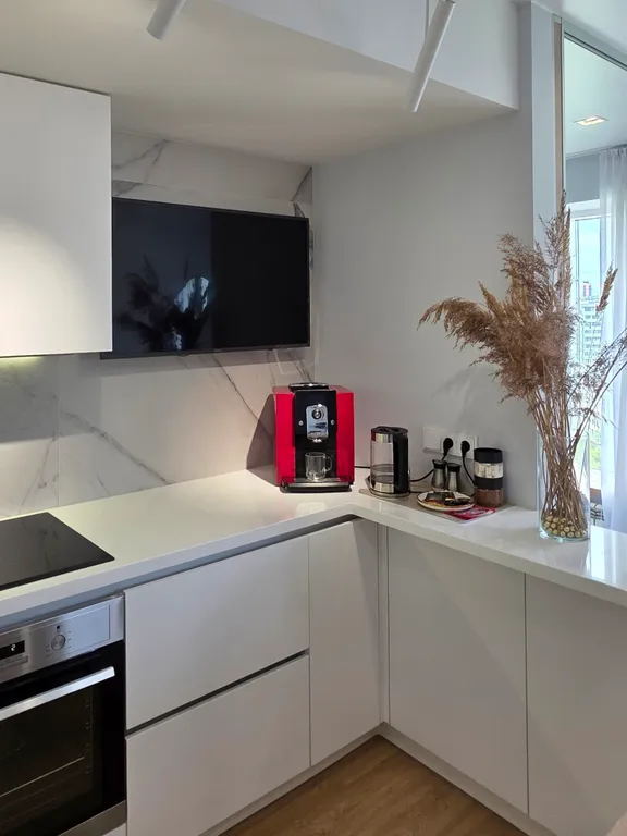 Уютная студия рядом с Броско-Молл