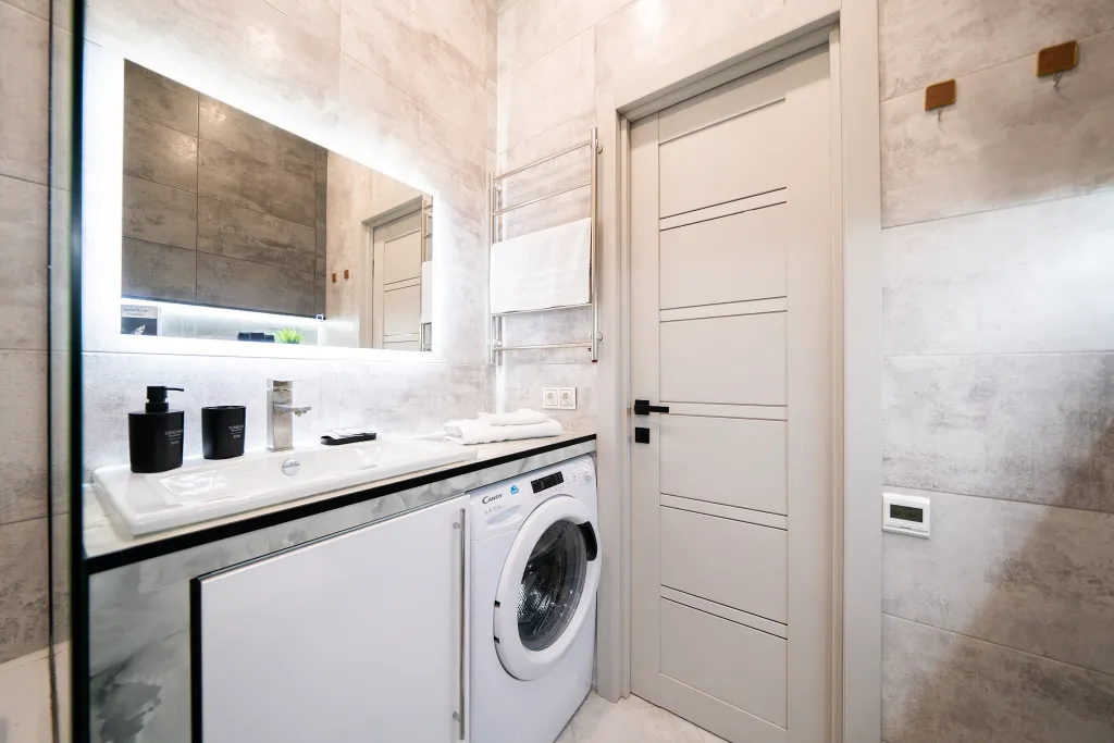 Студия на метро Прокшино