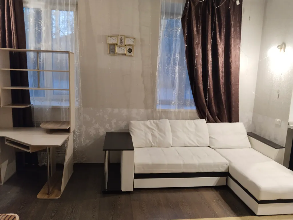 Апартаменты в центре Мира