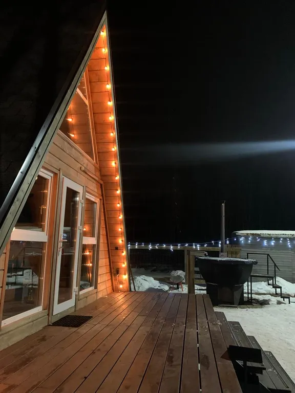 Треугольный дом шале