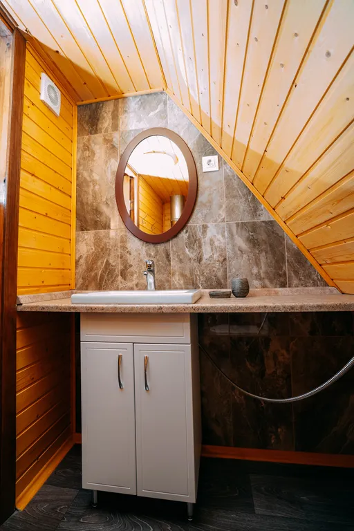 Вилла в горах с великолепным видом на долину и море