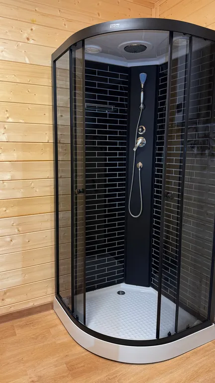 А-фрейм 3 с видом на горы и лес