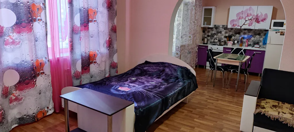 Квартира Уютная студия в ЦО — аренда посуточно в Курск