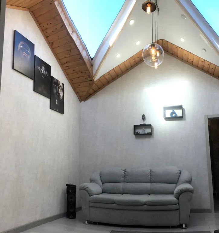 Большой уютный дом