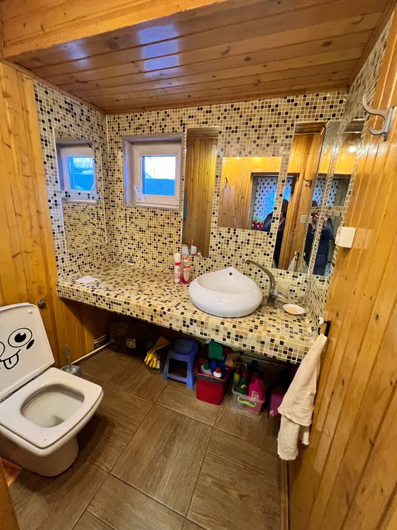 Домик охотника с баней на дровах