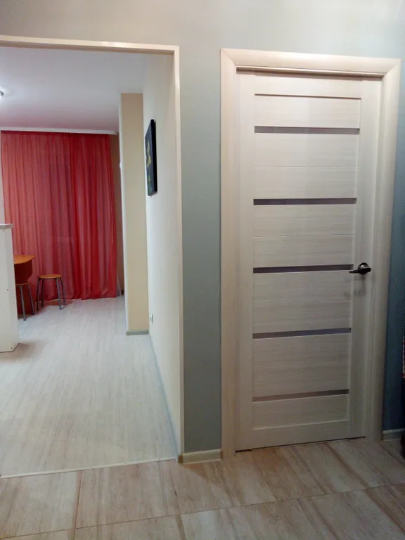 Апартамент с большим панорамным балконом