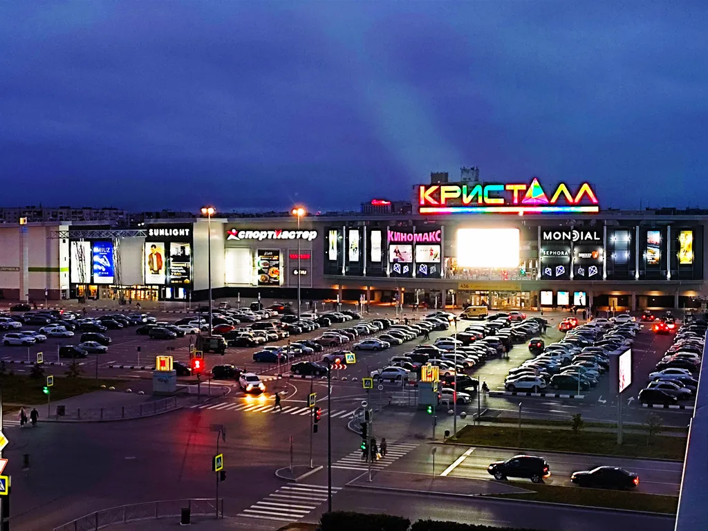 Квартира Квартира Современная евродвушка в ЖК Кристалл — Тюмень