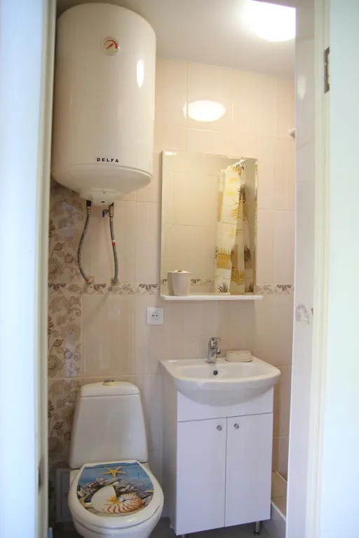 2-комнатная квартира в частном зелёном дворе