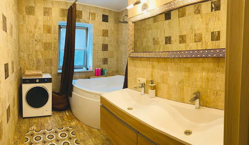 Коттедж Большой дом в лесу — Запорожское