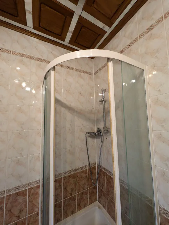 Коттедж с сауной, бассейном и бильярдом в 10 минутах от Минска