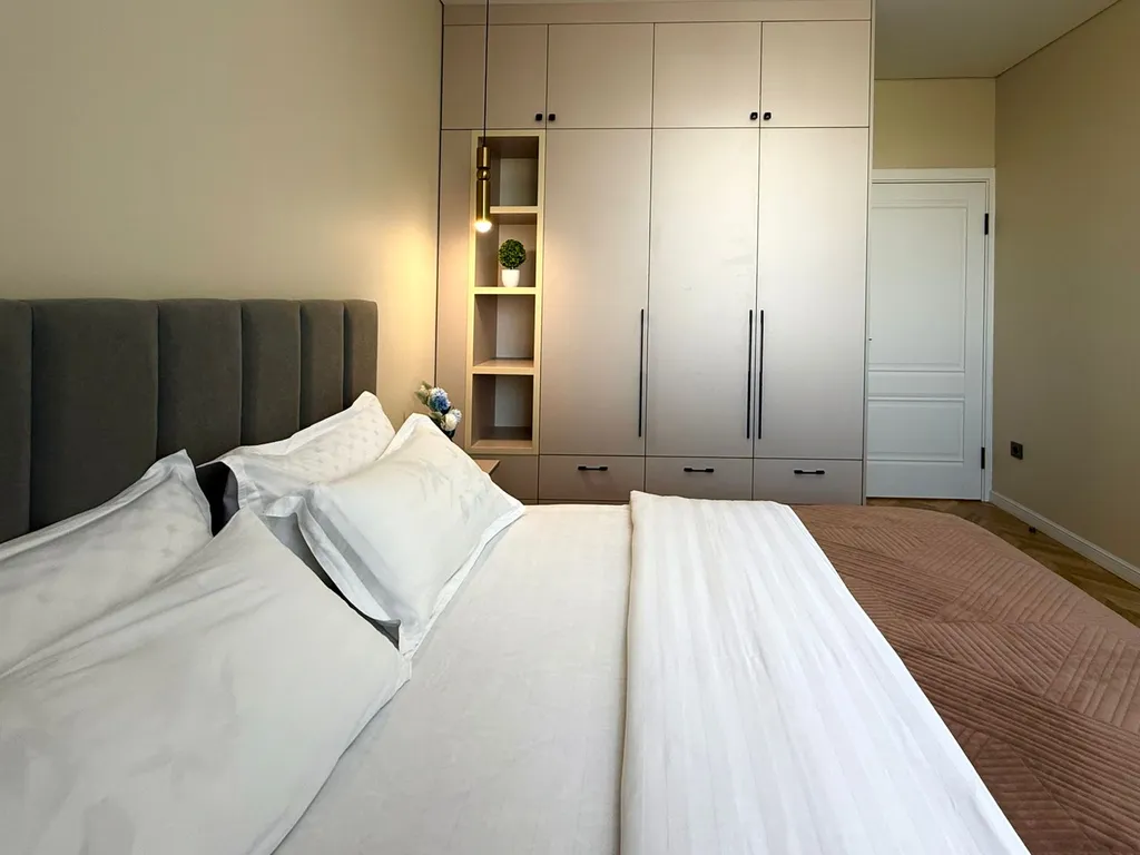 Квартира New “Raimbek residence” centre of city, metro & drinking water — Алматы