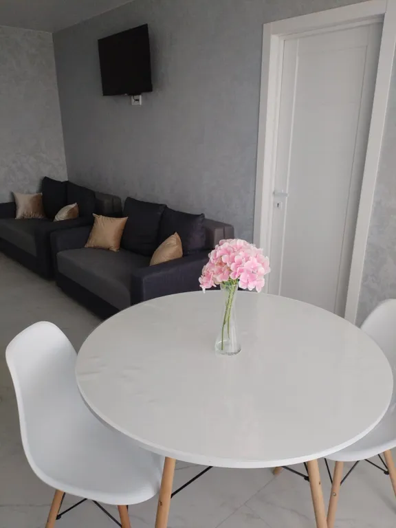 3-х комнатная квартира рядом с центром