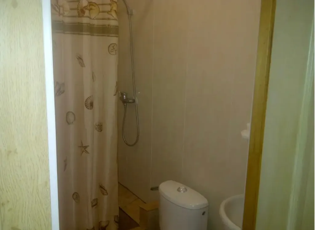 Домик с бассейном и видом на море