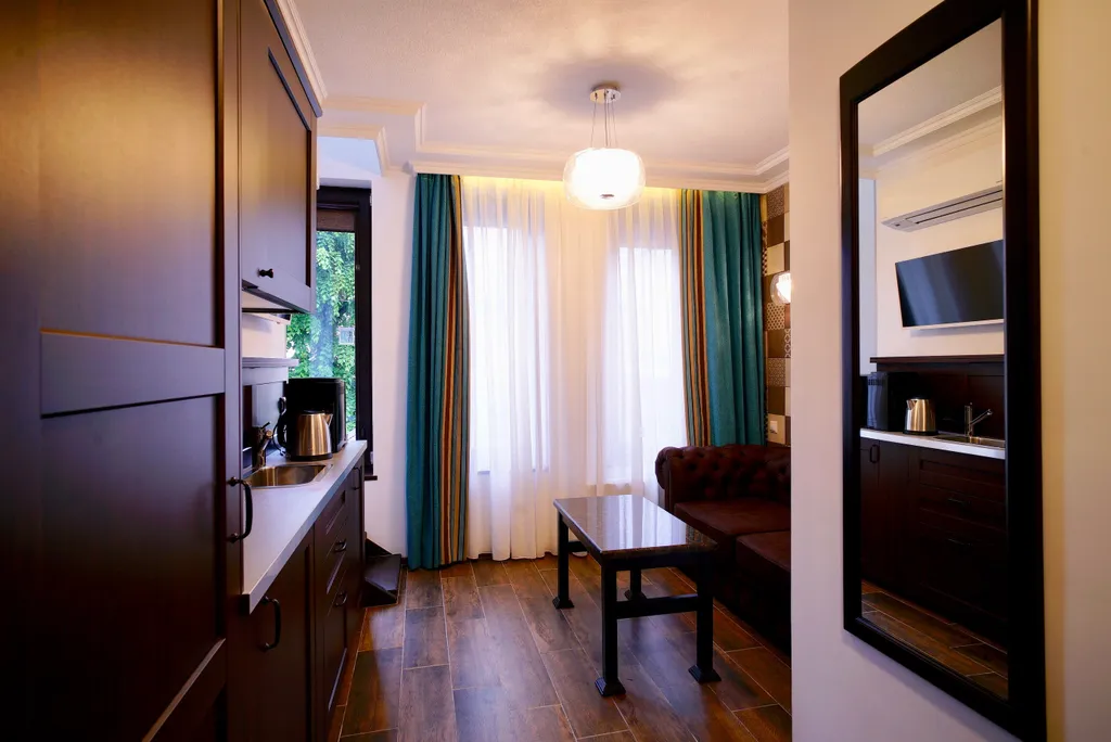 Двухэтажные 3-х комнатные апартаменты с 2 спальнями у Арбата