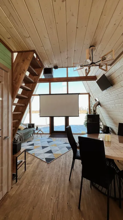 Комфортабельный дом на берегу Волги