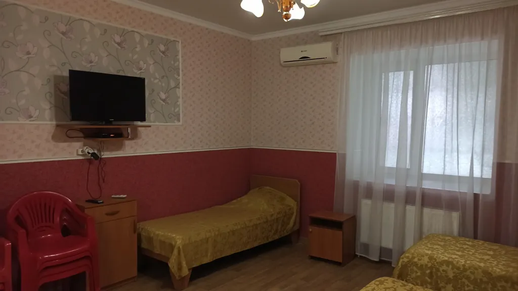 Квартира Однокомнатная квартира в общем дворе — Евпатория