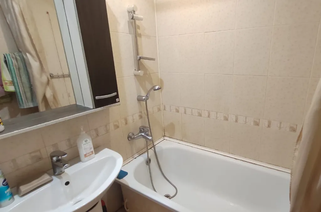 Комната в квартире с хозяином