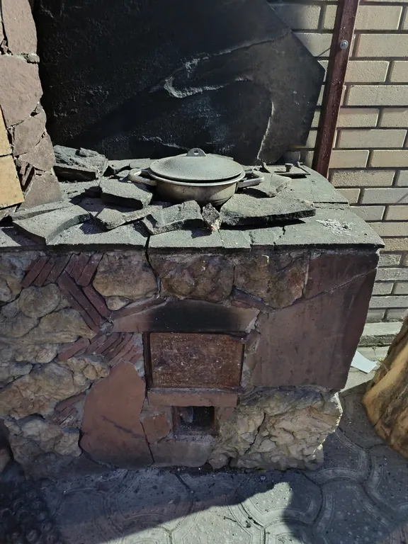 Отдельный дом с бассейном, мангальной зоной и купелью