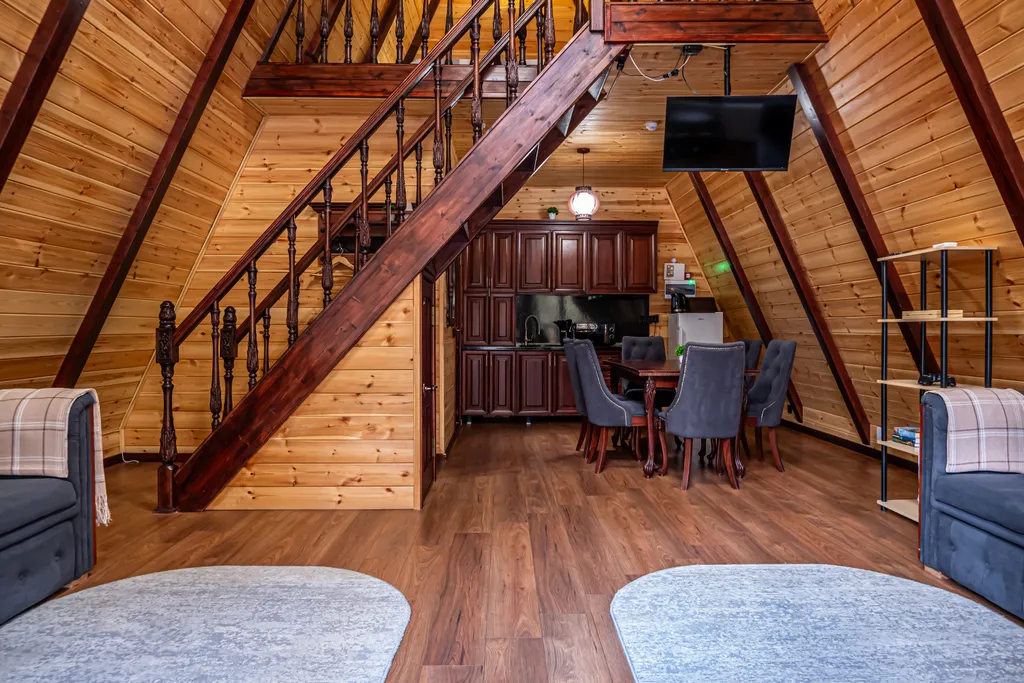 Коттедж Просторный коттедж с беседкой — Терскол