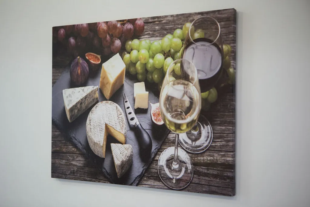 Двухместная уютная студия в 8-ми минутах ходьбы от метро